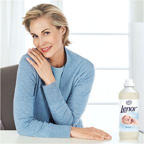 Płyn do płukania Lenor Gentle Touch , 0,93 L 2