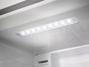 Lodówka Electrolux EAL6142BOX 2