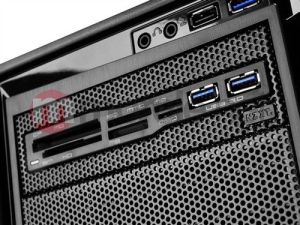 Czytnik Nzxt AC-APERTURE-M 2