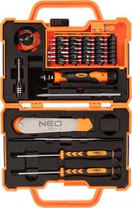 Zestaw narzędzi Neo 45 el. (06-112) 1