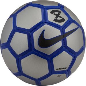 Nike Piłka nożna Menor X Pro YTH srebrna r. 4 (SC3039095) 1