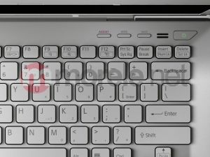Laptop Sony Vaio SVS1312G3EW 3