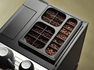 Ekspres ciśnieniowy Miele CM 7750 CoffeeSelect 5