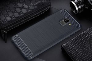 Hurtel Carbon Case elastyczne etui pokrowiec Samsung Galaxy J6 2018 J600 niebieski 9
