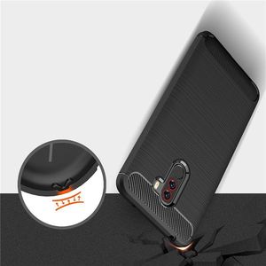 Hurtel Carbon Case elastyczne etui pokrowiec Xiaomi Pocophone F1 czerwony 5