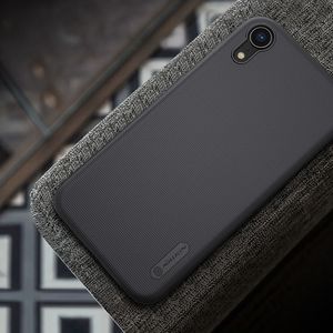 Nillkin Etui Super Frosted Shield + podstawka iPhone XR złote 4