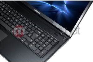 Laptop Samsung NP350E7C-S03PL i3-3110M/8GB/750G/HD7670/17'3/WIN8 10
