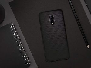 Spigen SPIGEN LIQUID AIR ONEPLUS 6T BLACK 9