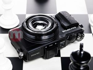 Aparat cyfrowy Olympus XZ-2 Czarny V101020BE000 6