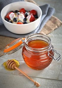 Kilner KIL- Słoik na miód z czerpakiem, opakow. prezent. 5