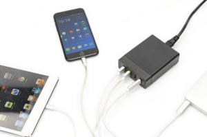 Ładowarka Digitus DA-10195 3x USB-A 1x USB-C 2.4 A (DA-10195) 6