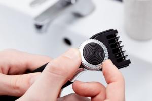 Trymer Eldom MT500P 4