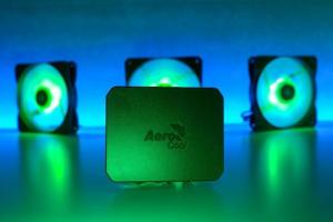 Wentylator Aerocool P7-F12 PRO RGB LED 3-pack + Hub (AEROP7-F12PRO-RGBHUB) 8