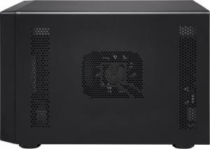 Serwer plików Qnap TS-673-8G 8