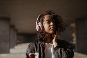 Słuchawki Fresh n Rebel Clam ANC - Dusty Pink (3HP400DP) 11