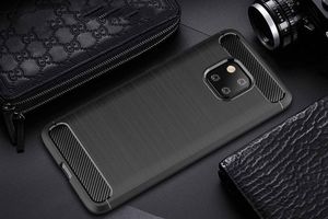 Hurtel Carbon Case elastyczne etui pokrowiec Huawei Mate 20 Pro czarny uniwersalny 9