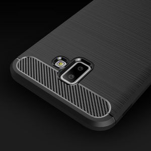 Hurtel Carbon Case elastyczne etui pokrowiec Samsung Galaxy J6 Plus 2018 J610 czarny uniwersalny 9