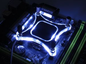XSPC Raystorm CPU Cooler na Intel - Acetal (5060175581785) 7
