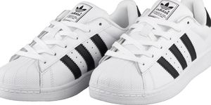 Adidas Buty damskie Superstar białe r. 37 1/3 (G17068) 3