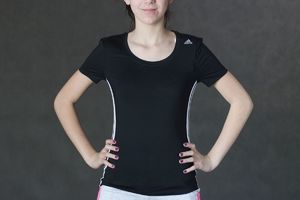Adidas Koszulka damska CT Core Tee czarna r. XXS (D89458) 1