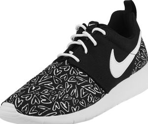 Nike Buty dziecięce Roshe One Print biało-czarne r. 36 (677784-005) 1