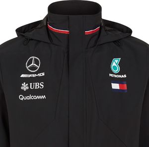 Kurtka męska Mercedes AMG Petronas F1 Team Kurtka męska Rain czarna r. S 2