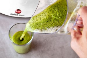 Wyciskarka wolnoobrotowa Eldom PJ600B Intensi 8