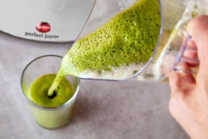 Wyciskarka wolnoobrotowa Eldom PJ600S Intensi 8