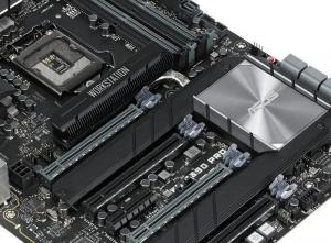Asus WS Z390 Pro (90SW00L0-M0EAY0) 7