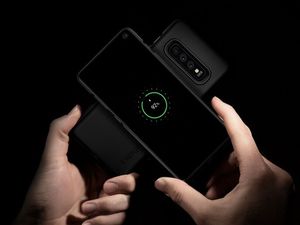 Spigen Nakładka Thin Fit do Samsung Galaxy S10 czarna 6