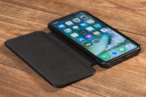 moVear Etui Skórzane slim Apple iPhone Xs / iPhone X czarne pokrowiec MOVEAR Standard 8