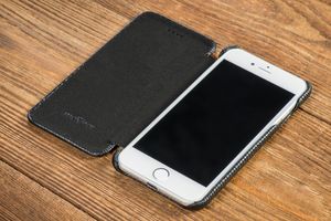 moVear Skórzane czarne etui Apple iPhone 8 / 7 4.7" MOVEAR Standard 6