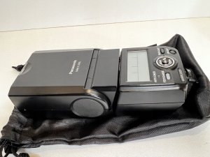 Lampa błyskowa Panasonic Panasonic DMW-FL580LE 3