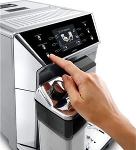 Ekspres ciśnieniowy DeLonghi PrimaDonna Class ECAM 550.75 MS 3