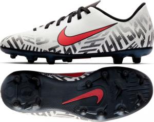 Nike Buty piłkarskie Mercurial Vapor 12 Club FG biało-czarne r. 38.5 (AV4762 170) 1