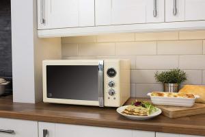 Kuchenka mikrofalowa Swan SM22080CN 5