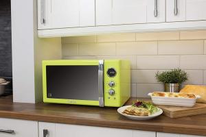 Kuchenka mikrofalowa Swan Retro (SM22080LN) 5