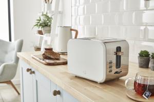 Toster Swan Nordic Toaster ST14610WHTN 4