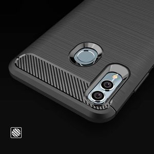 Hurtel Carbon Case elastyczne etui pokrowiec Huawei P Smart 2019 / Honor 10 Lite czarny uniwersalny 8
