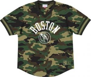 Mitchell & Ness Koszulka męska NBA Boston Celtics Camo Mesh V-Neck zielona r. S 1