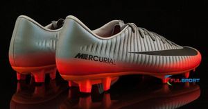Nike Buty Nike Mercurial Victory FG CR7 852528-001 42 4