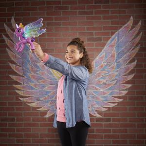 Hasbro My Little Pony Twilight Sparkle z tęczowymi skrzydłami (E2928) 2