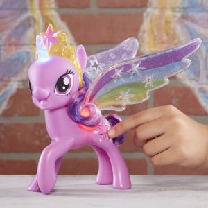 Hasbro My Little Pony Twilight Sparkle z tęczowymi skrzydłami (E2928) 5