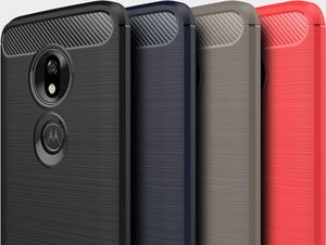 Hurtel Carbon Case elastyczne etui pokrowiec Motorola Moto G7 Play czarny uniwersalny 7