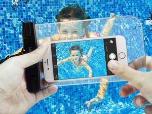 Spigen Etui wodoszczelne Velo A600 IPX8 czarno-przezroczyste 6