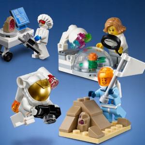 LEGO City Badania kosmiczne - zestaw minifigurek (60230) 2