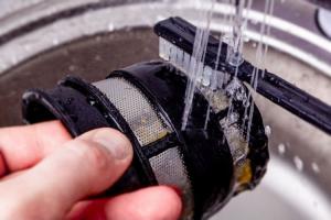 Wyciskarka wolnoobrotowa Eldom PJ300 16