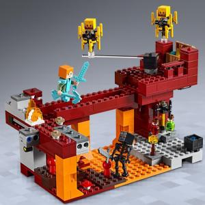 LEGO Minecraft Most Płomyków (21154) 13