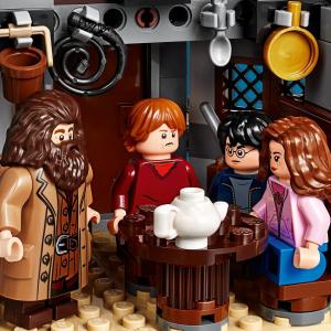 LEGO Harry Potter Chatka Hagrida: na ratunek Hardodziobowi (75947) 5