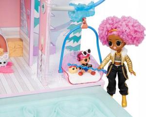 MGA LOL Surprise Winter Disco Chalet Domek dla lalek (562207) 4